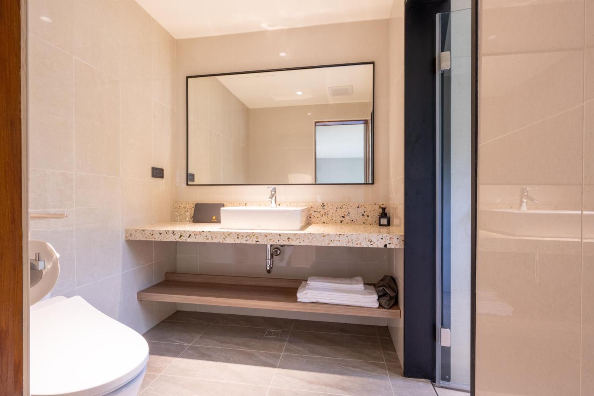 Howard Resort Xitou لوغو المظهر الخارجي الصورة