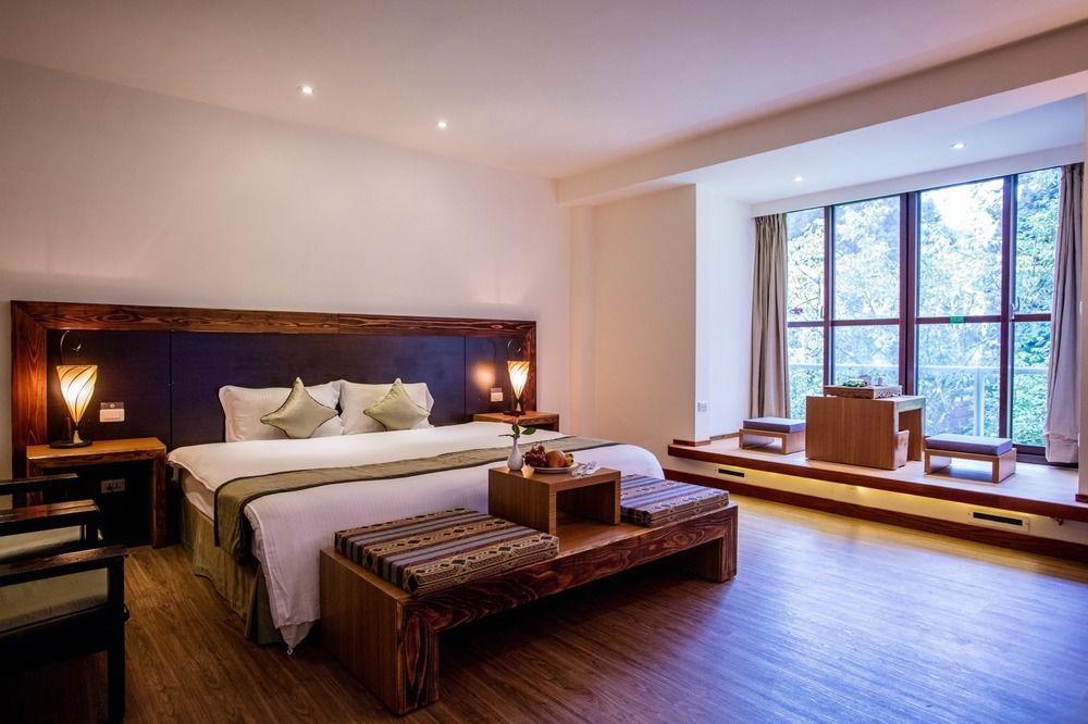 Howard Resort Xitou لوغو المظهر الخارجي الصورة