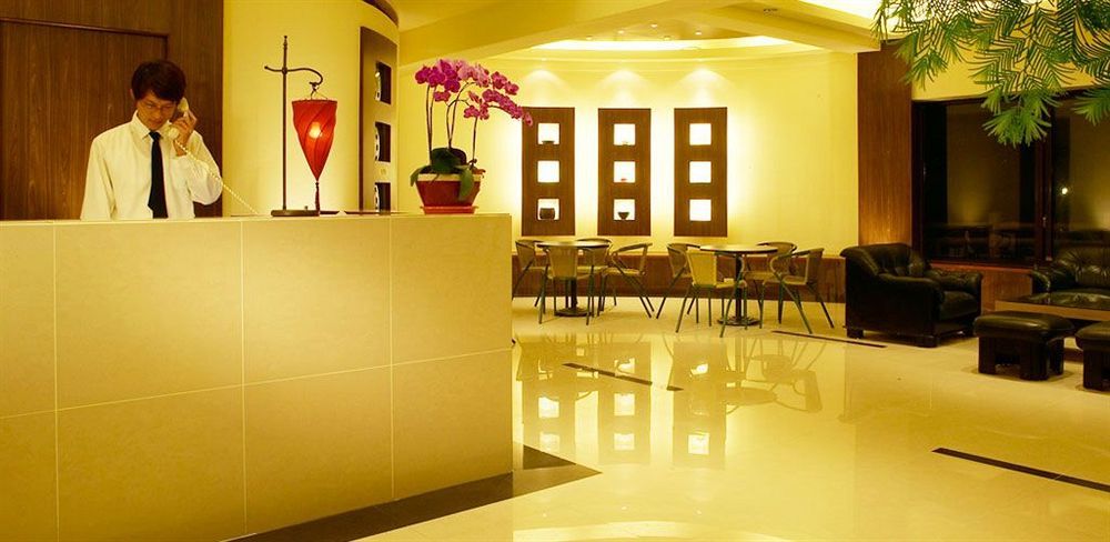 Howard Resort Xitou لوغو المظهر الخارجي الصورة